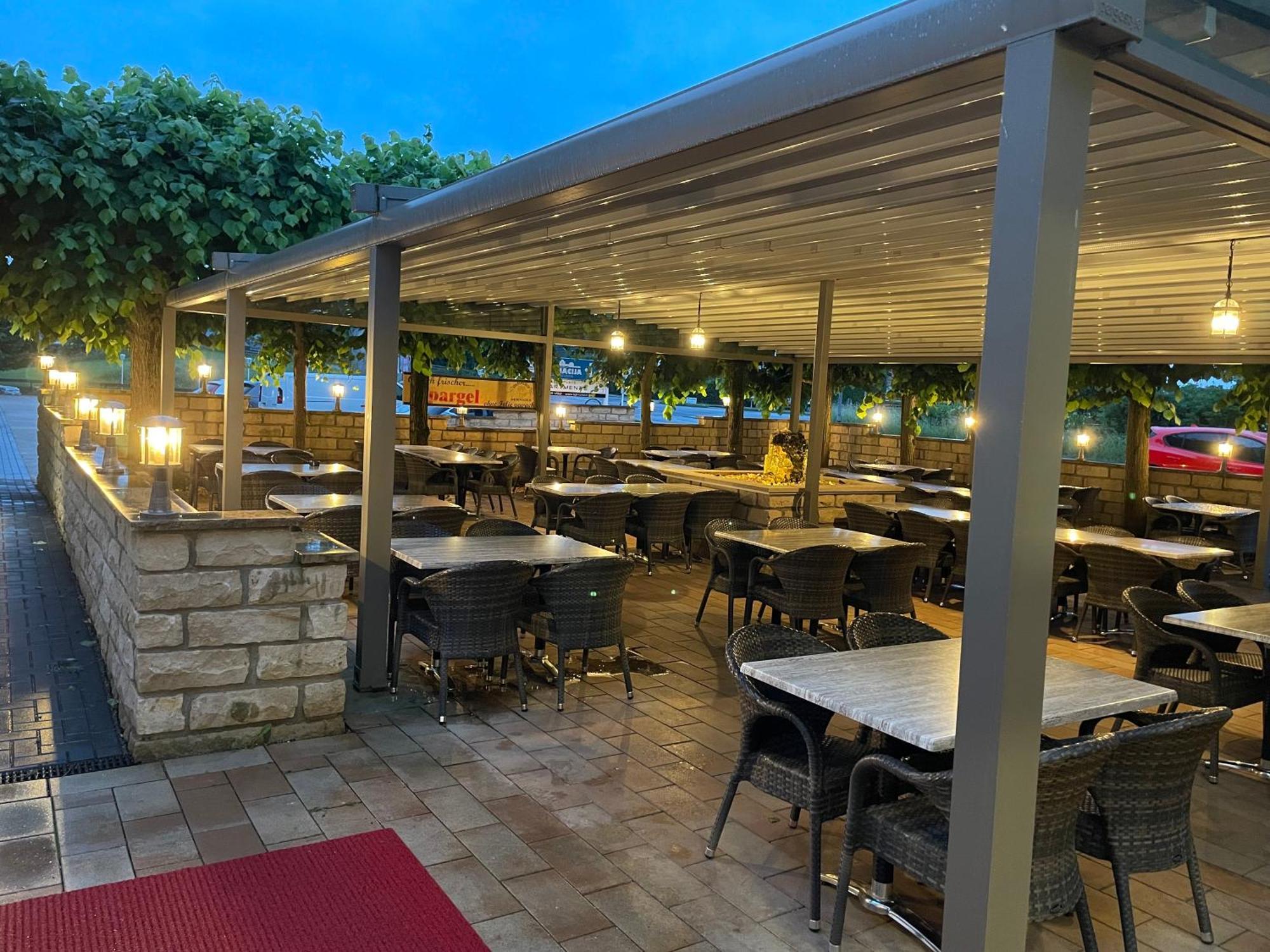 Lightplace • Groessere Gruppen • 4 Einzelzimmer • Boxspring • Smart Tv • Biergarten • Restaurant Braunschweig Exterior foto